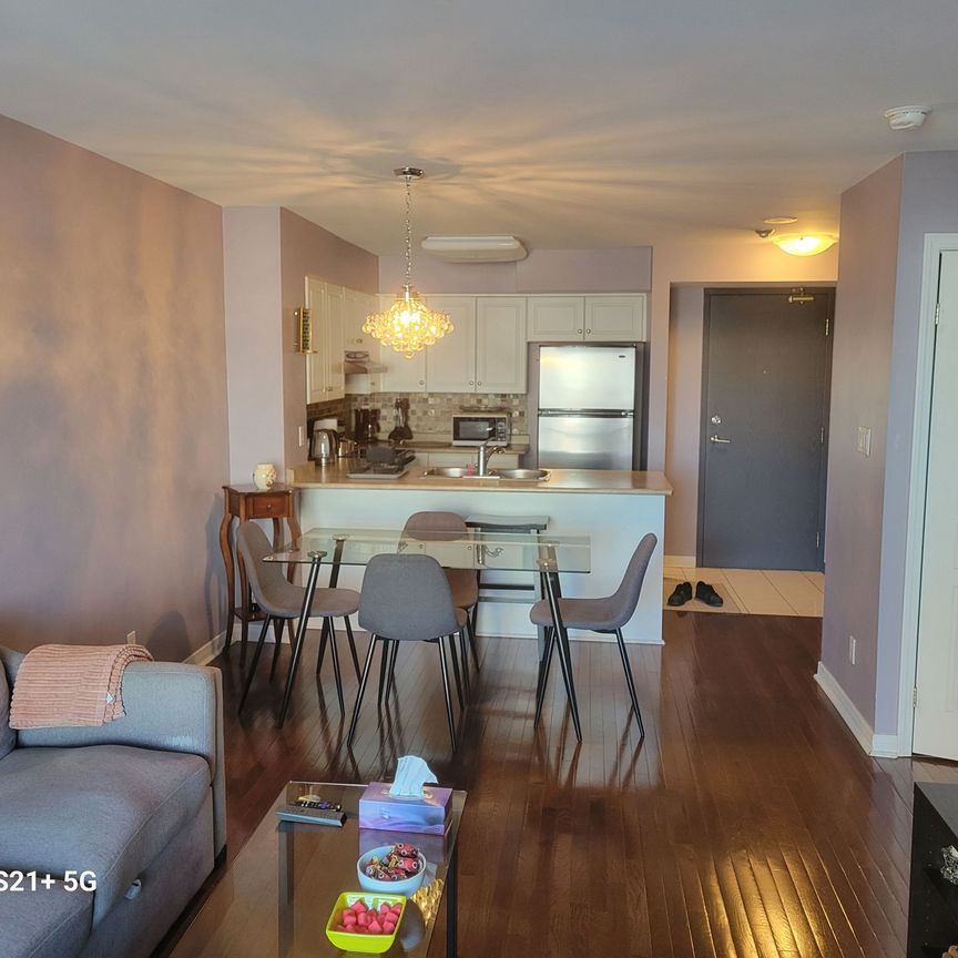 For Lease - 19 northern heights Drive Unit# 202, Richmond Hill, Ontario - Photo 1