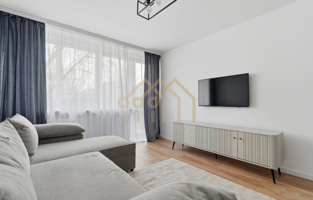 Warszawa, Wola, Warszawa, Wola, Aleja Solidarności - Photo 1