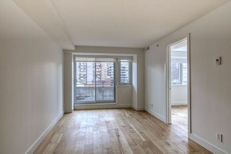 3460 Peel Street - Photo 5