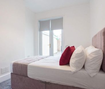 5 bedroom house to rent - Photo 4