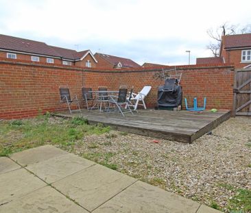 2 bedroom end of terrace house to rent - Photo 6