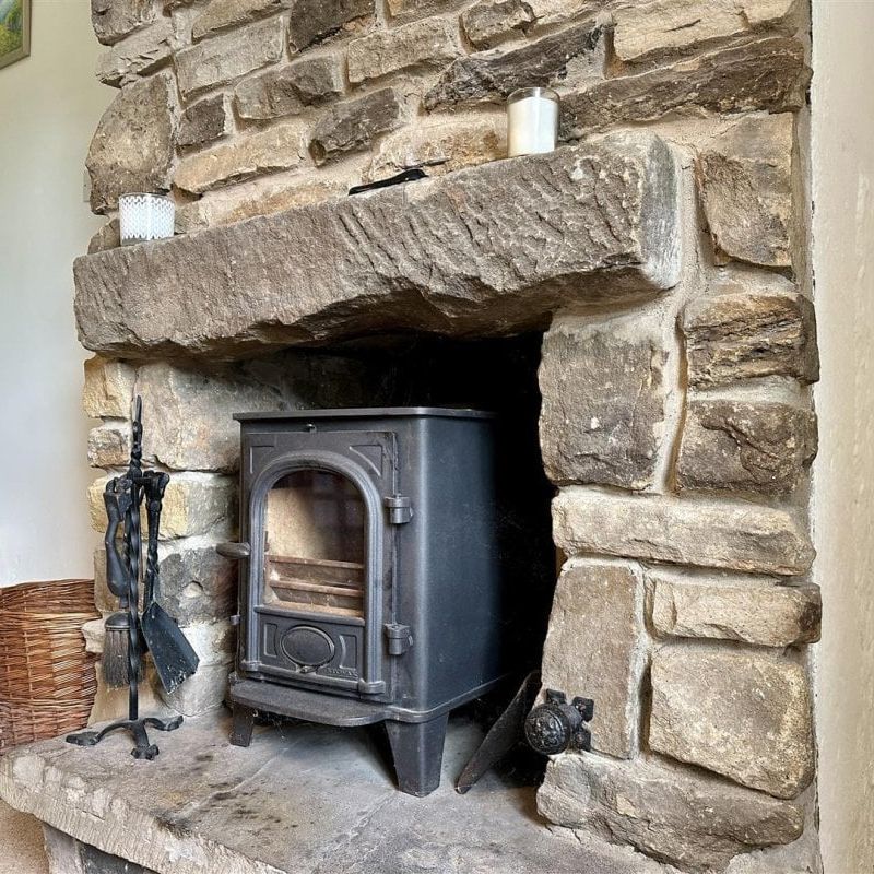 Bluebell Cottage, Cupola Lane, Grenoside, S35 8NQ - Photo 1