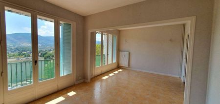 Location appartement 4 pièces 79 m² à Privas (07000) - Photo 4
