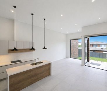 Brand New Duplex with Modern Finishes in Prime Location - Photo 6