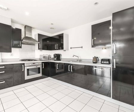 Greenwich High Road - Photo 2