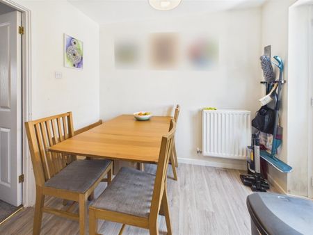 2 BED End of terrace house To rent - Photo 3