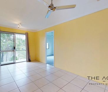 Centrally located two bedroom apartment! - Photo 1