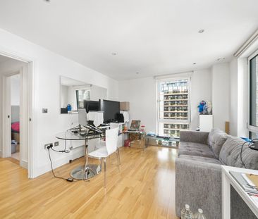1 Bed Flat, Indescon Square, E14 - Photo 3