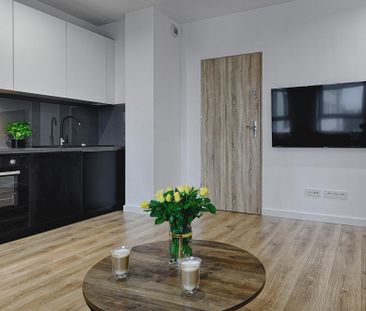 Łódź - Mieszkanie na wynajem - Zdjęcie 3