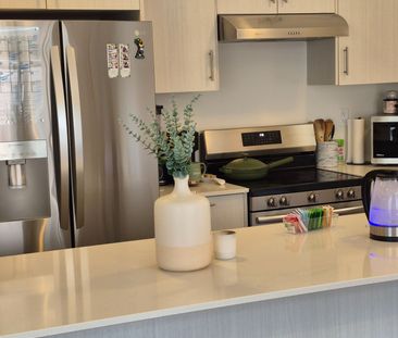 For Lease - 18 Gemini Drive, Barrie, Ontario - Photo 1