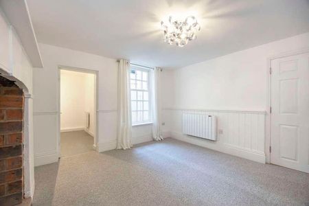 Clarence Road, Cheltenham, GL52 - Photo 2