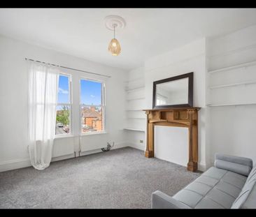 2 Bed Penthouse, St. Marys Road, NW10 - Photo 6
