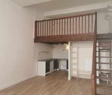 Location Appartement 1 pièce 41m² BORDEAUX 33000 - Photo 1