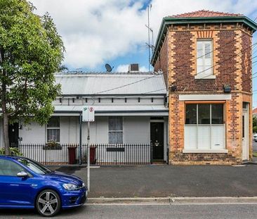 Large 2-bedroom house with HUGE mezzanine - Photo 1