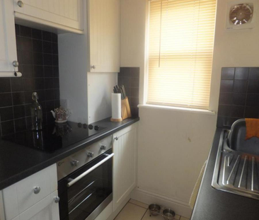 1 bedroom flat to rent - Photo 4