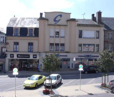 Location Appartement 4 pièces 135m² LA FERTE MACE 61600 - Photo 2