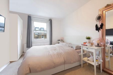 2 bedroom flat to rent - Photo 4