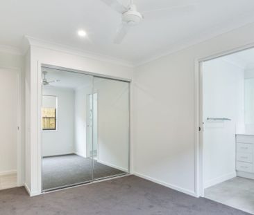 1/73 East Beaumont Road, Park Ridge QLD 4125 - House For Rent | Domain - Photo 5