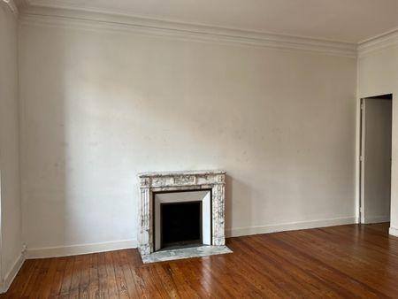 Location Appartement 4 pièces 152m² - Photo 2