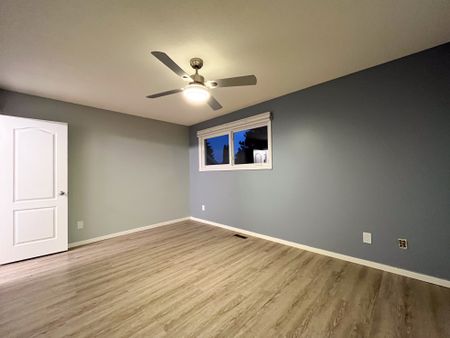 Warm And Welcoming 3 Bedroom Family Home In Woodhaven With Double Garage - Photo 5