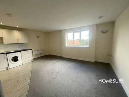 Station Road, Warrington, WA4 2GU - Photo 5
