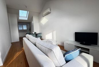 1 Bedroom Apartment with a view, Lapa, Lisboa