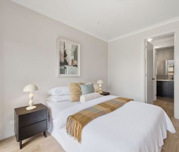 Brand New, Modern & Spacious Living - Photo 5