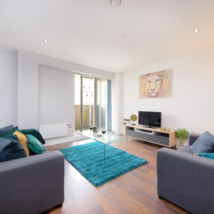 2 Bed Flat, Cambridge Street, M1 - Photo 1