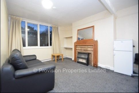 2 Bedroom Flats in Leeds - Photo 1