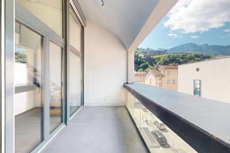 Moderno duplex di 3.5 locali con vista sui castelli con super promozione - Foto 4