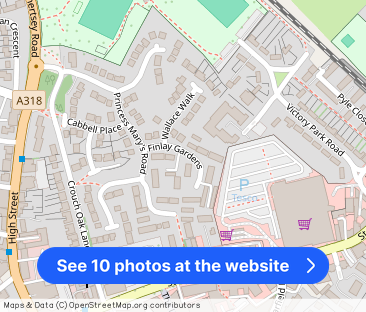 Finlay Gardens, Addlestone, Surrey, KT15 - Photo 1