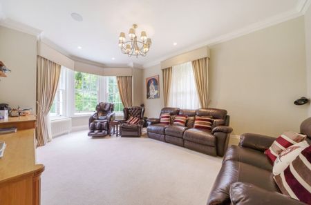 7 bedroom detached house to rent - Photo 5