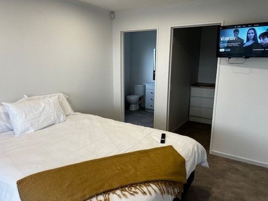 47 Shuttleworth Place, Manly - Photo 1