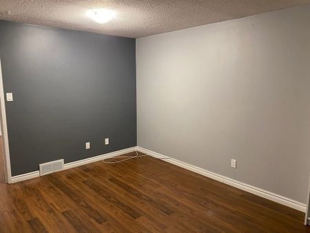 For Lease - 70 Fiddlers Green Road Unit# 42, London North, Ontario - Photo 5