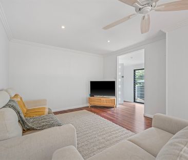 6 Plantation Parade, Port Macquarie NSW 2444 - House For Rent | Domain - Photo 2