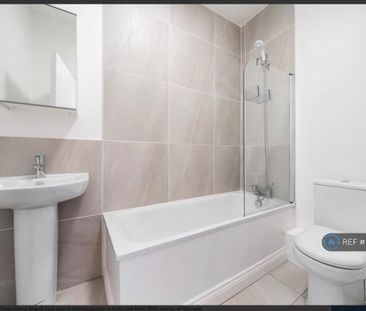 1 bedroom flat to rent - Photo 6