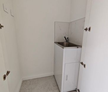Brand New One Bedroom Granny Flat for Rent! - Photo 6