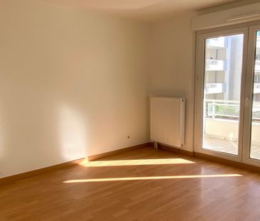 Location Appartement 3 pièces 71m² - Photo 6