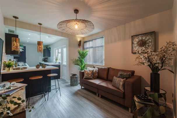 Holyhead Road, Spon End, CV1 - Photo 1