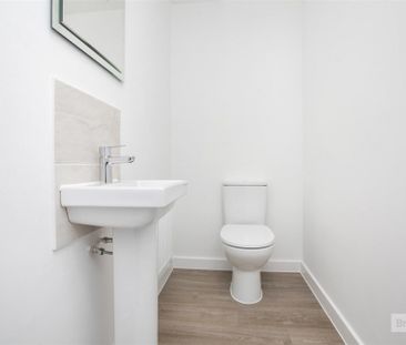 2 bed House - Semi-Detached To Let - Photo 5