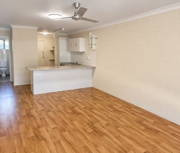 2/56 Bayswater Terrace, Hyde Park - Photo 1