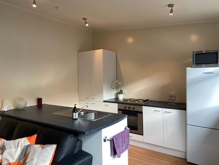 Apartment living in a great location - Photo 5