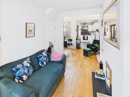 57 Moonstone Street, Belfast, BT9 7HL - Photo 2