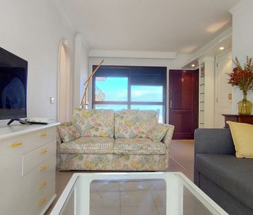 Se alquila confortable apartamento de un dormitorio, amueblado y eq... - Photo 5