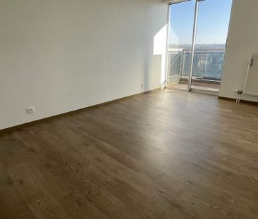 Appartement te huur in Liège voor € 645 met 1 slaapkamer - Photo 3