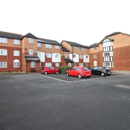 Sandy Close, Thornton-cleveleys, FY5 - Photo 1