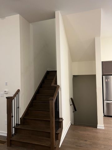 For Lease - 2103 Hallandale Street, Oshawa, Ontario - Photo 2