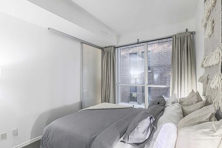 For Lease - 70 Temperance Street Unit# 807, Toronto, Ontario - Photo 2