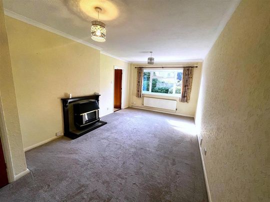 2 bedroom detached bungalow to rent - Photo 1