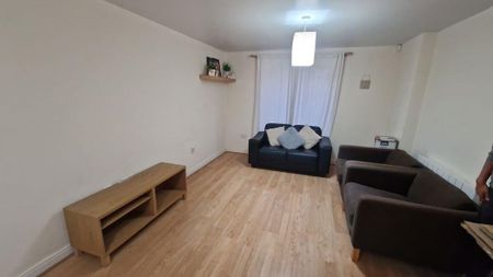 Knightsbridge Court, Gosforth, Newcastle upon Tyne, Tyne and Wear, NE3 2JZ - Photo 4